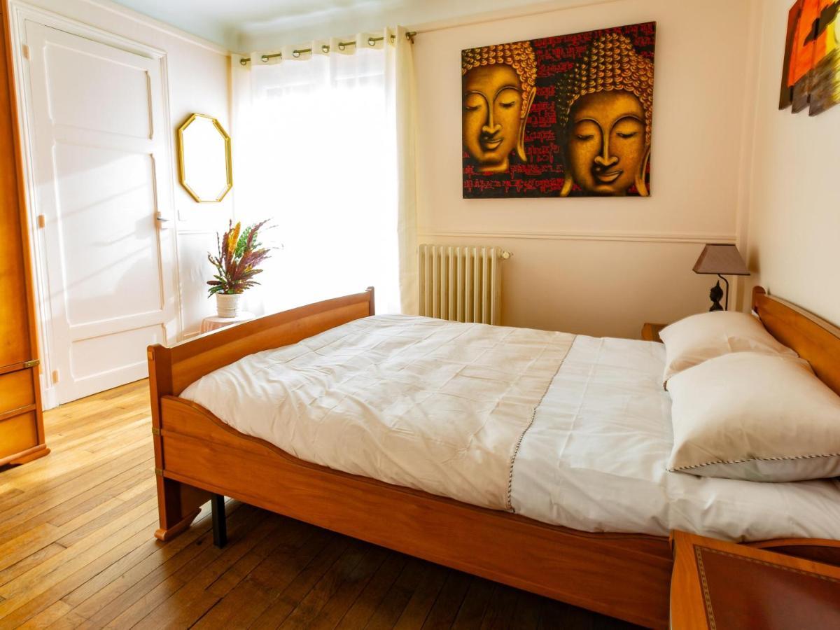 Apakabar Homestay - Proche Gare Melun, Parking Prive, Netflix La Rochette  외부 사진
